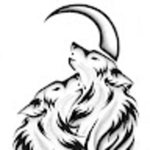 Meet your Posher, Larissa